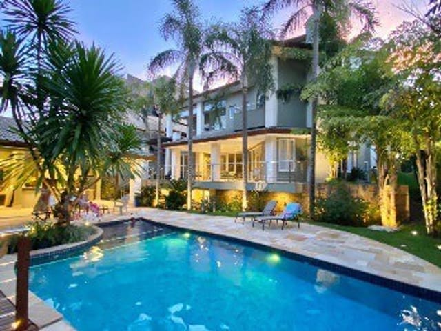 Foto do Casa - Casa Alto Padrão no Alphaville Campinas com 4 Suítes, Piscina e Espaço Gourmet | Home Hunters