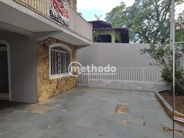 Casa com 420m² 4 quartos e 2 banheiros, à venda, no bairro Vila Santa Isabel em Campinas