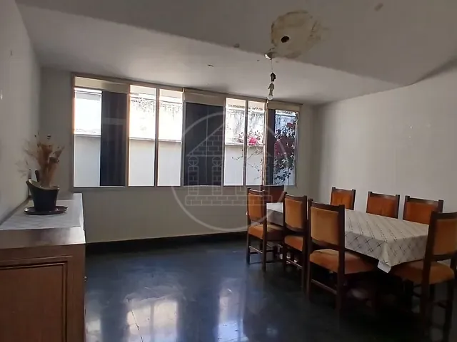 Casa com 1000m² 4 quartos e 3 banheiros, à venda ou para alugar, no bairro Brooklin em São Paulo