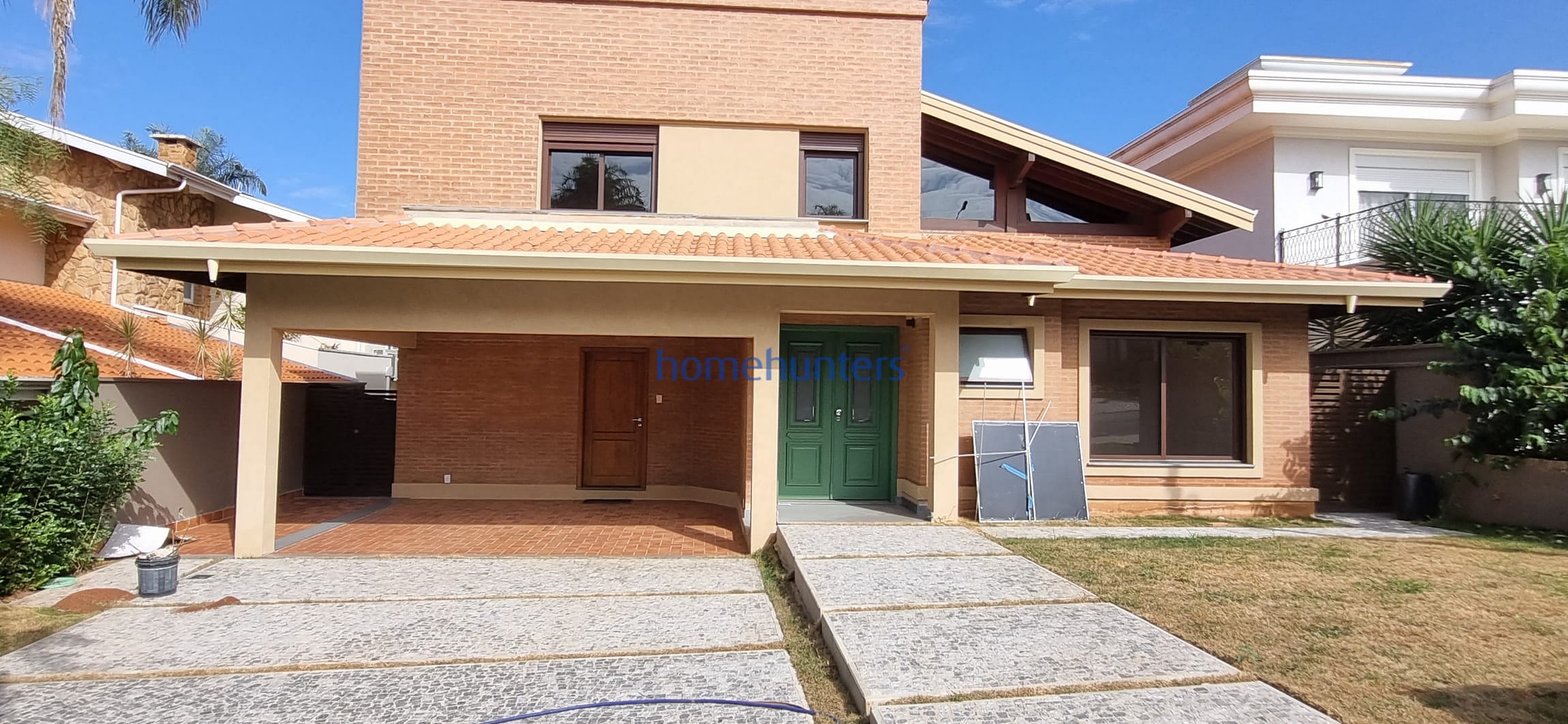 Casa à venda com 4 quartos, 375m² - Foto 2