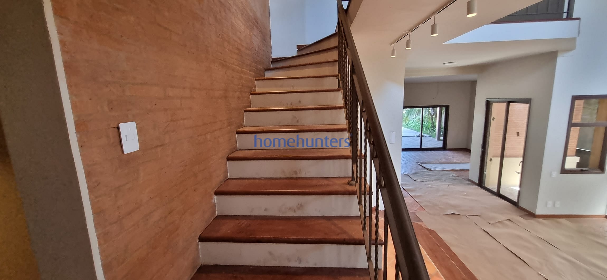 Casa à venda com 4 quartos, 375m² - Foto 44