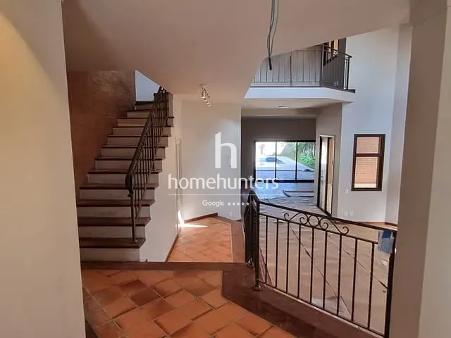 Casa com 600m² 4 quartos e 6 banheiros, à venda, no bairro Loteamento Residencial Barão do Café em Campinas
