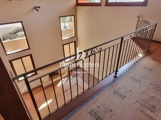 Casa com 600m² 4 quartos e 6 banheiros, à venda, no bairro Loteamento Residencial Barão do Café em Campinas
