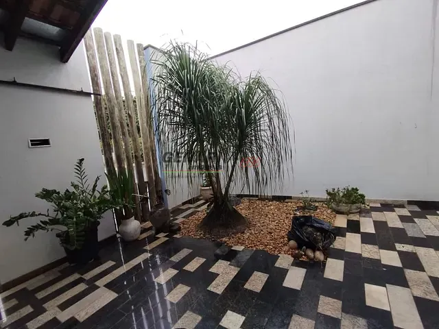 Casa com 250m² 3 quartos e 2 banheiros, à venda, no bairro Jardim Europa II em Indaiatuba