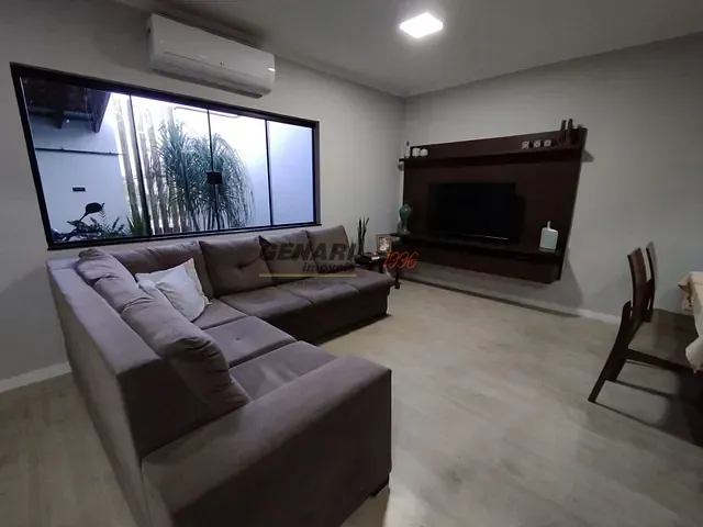 Casa com 250m² 3 quartos e 2 banheiros, à venda, no bairro Jardim Europa II em Indaiatuba