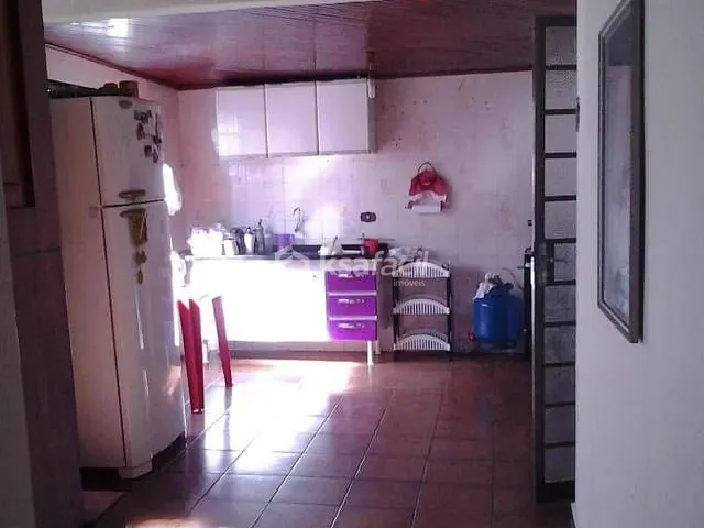 Casa com 200m² 3 quartos e 2 banheiros, à venda, no bairro Núcleo Habitacional Universitárias em Campo Grande