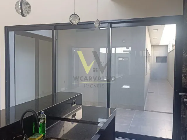 Casa com 180m² 3 quartos e 3 banheiros, à venda, no bairro Jamil Miguel em Anápolis