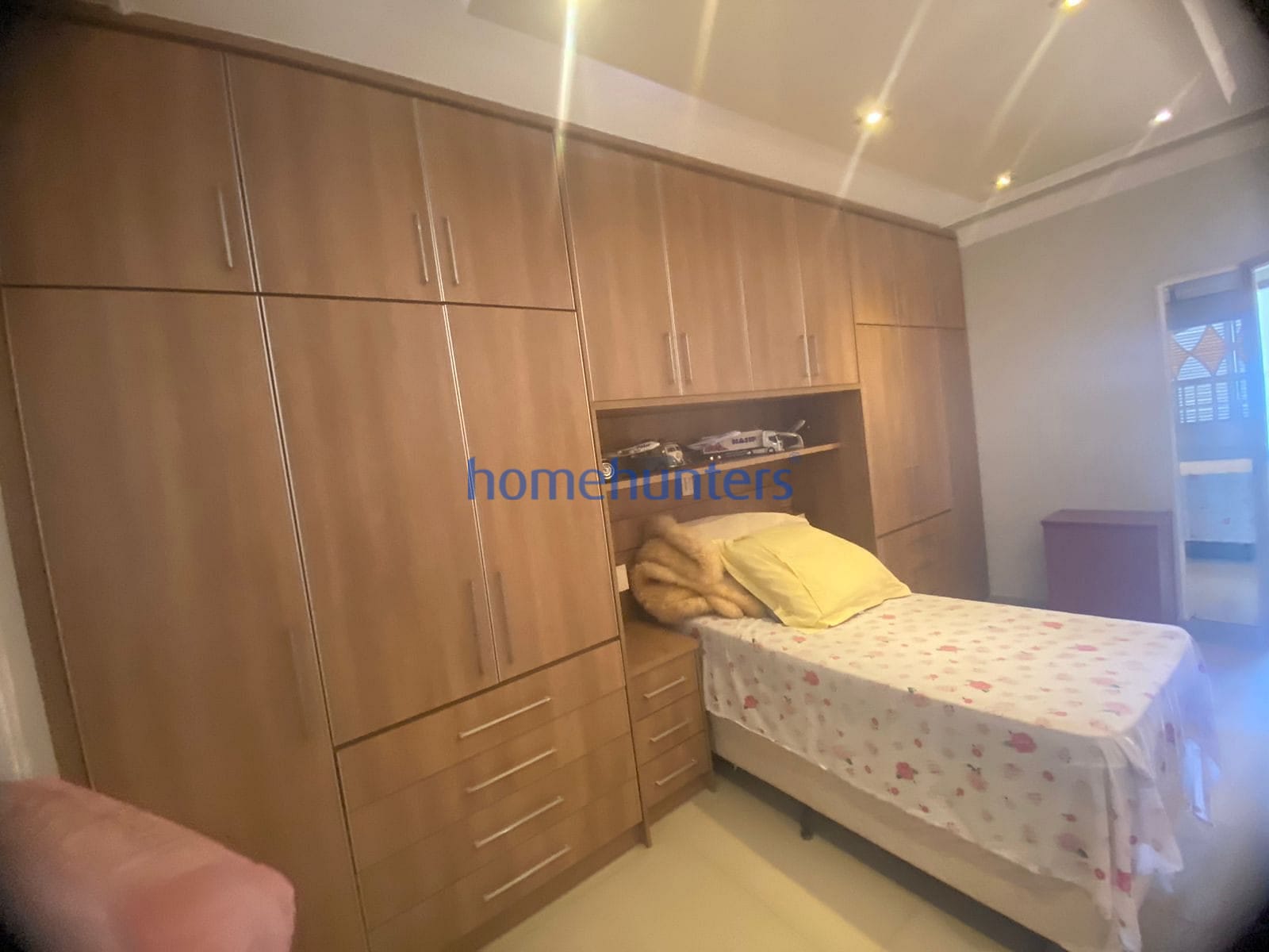 Casa para alugar com 1 quarto, 900m² - Foto 32
