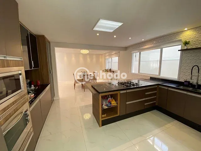 Casa com 360m² 4 quartos e 5 banheiros, à venda, no bairro Swiss Park em Campinas