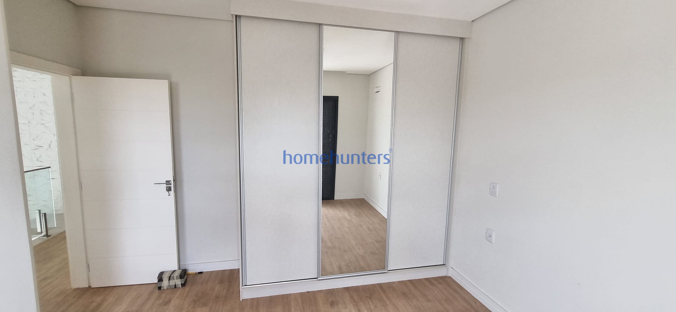 Casa à venda com 4 quartos, 305m² - Foto 32