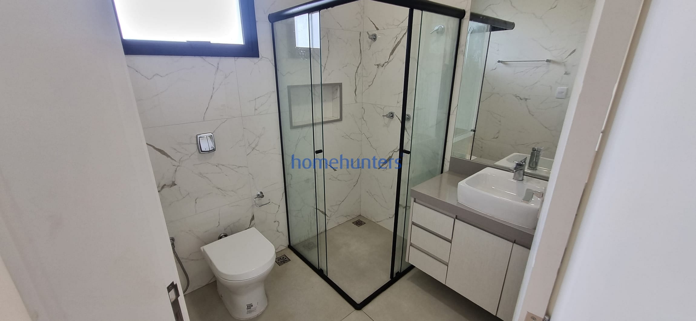 Casa à venda com 4 quartos, 305m² - Foto 33