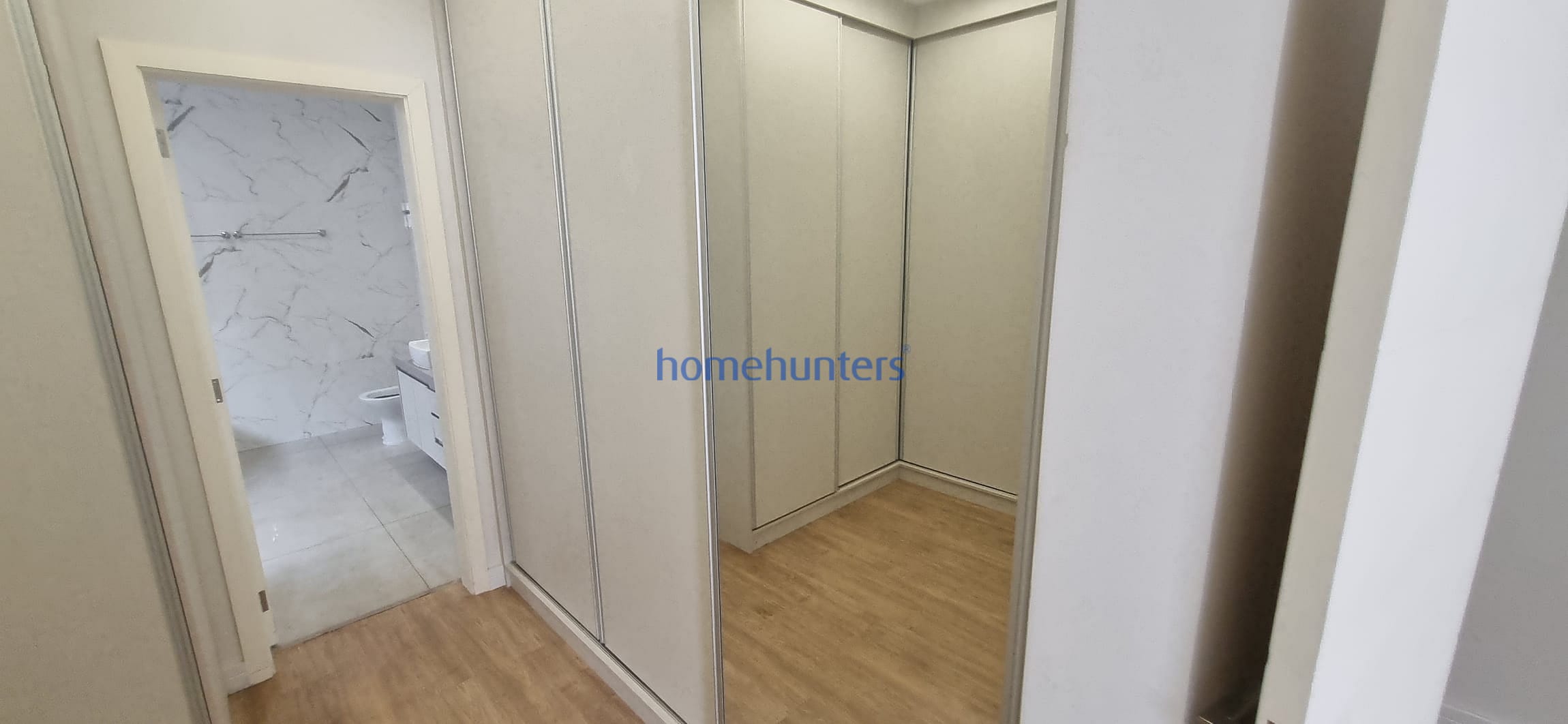 Casa à venda com 4 quartos, 305m² - Foto 41