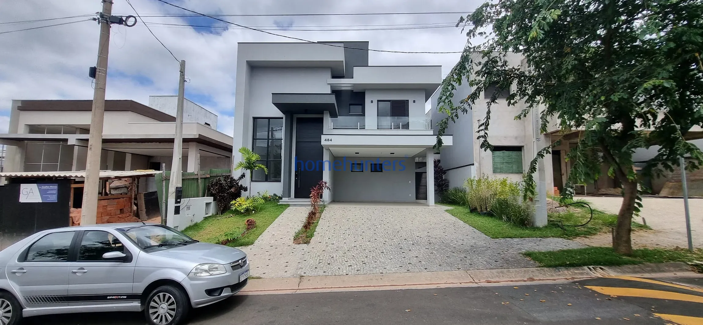 Casa, 4 quartos, 305 m² - Foto 1
