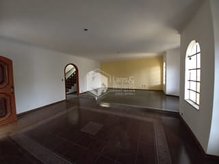 Foto do Casa-Casa tipo para venda em Cidade Líder com 4 quartos, sendo 1 suíte, 377m²