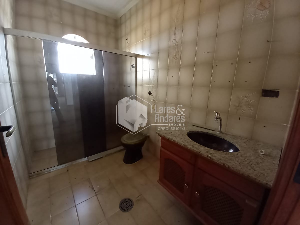 Casa à venda com 4 quartos, 377m² - Foto 22
