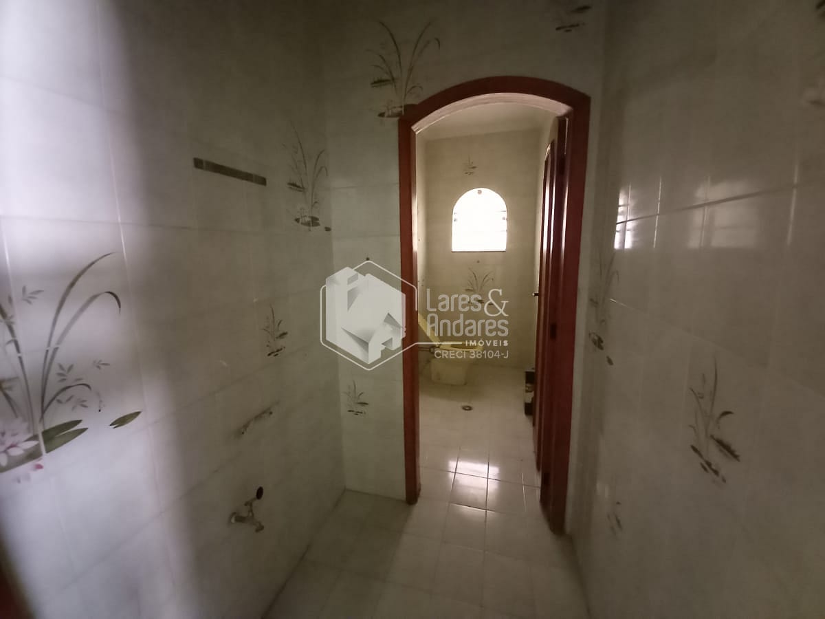 Casa à venda com 4 quartos, 377m² - Foto 30