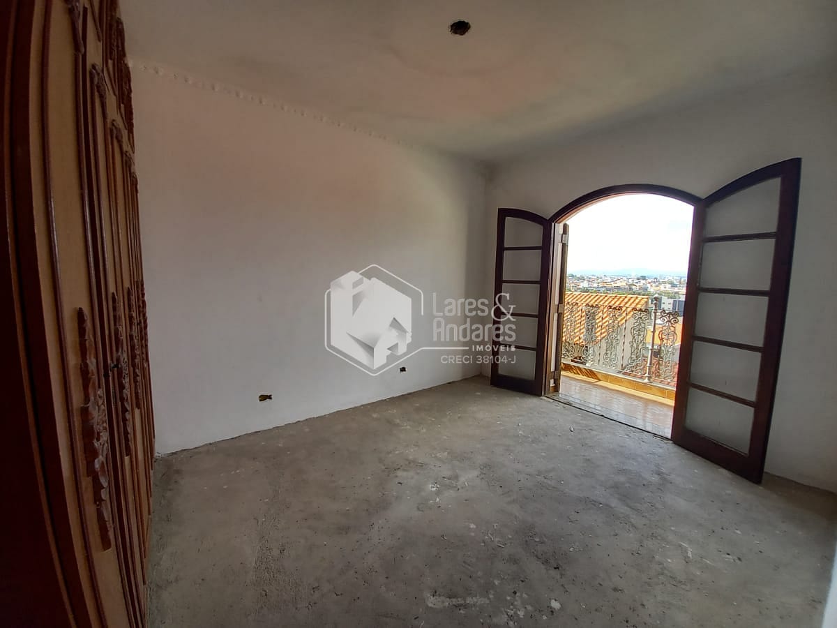 Casa à venda com 4 quartos, 377m² - Foto 17