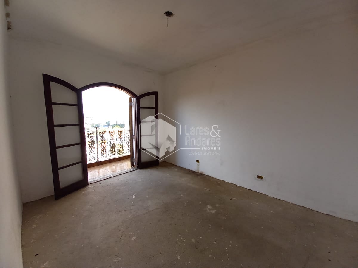 Casa à venda com 4 quartos, 377m² - Foto 25