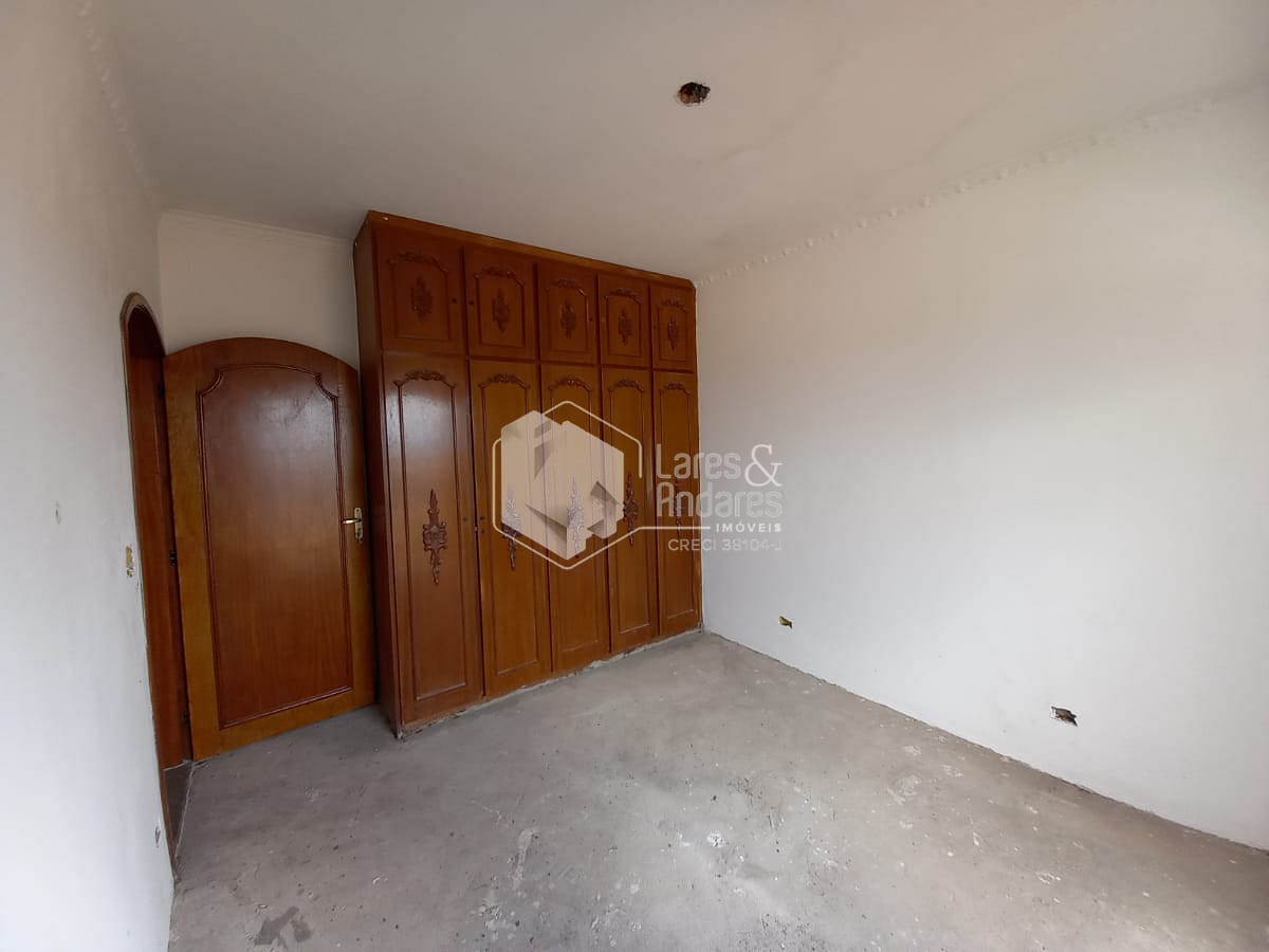 Casa à venda com 4 quartos, 377m² - Foto 18