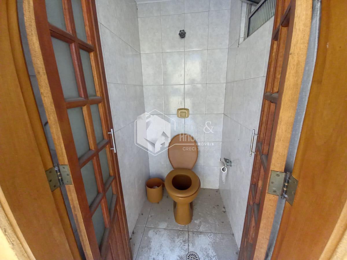 Casa à venda com 4 quartos, 377m² - Foto 42