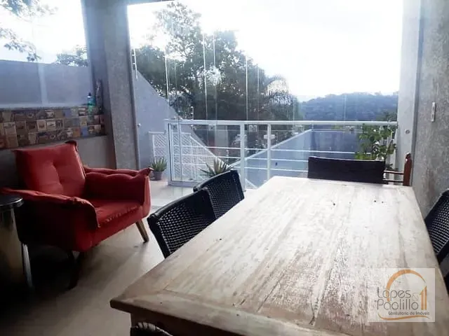 Casa com 210m² 3 quartos e 3 banheiros, à venda, no bairro Jardim Paulista em Atibaia