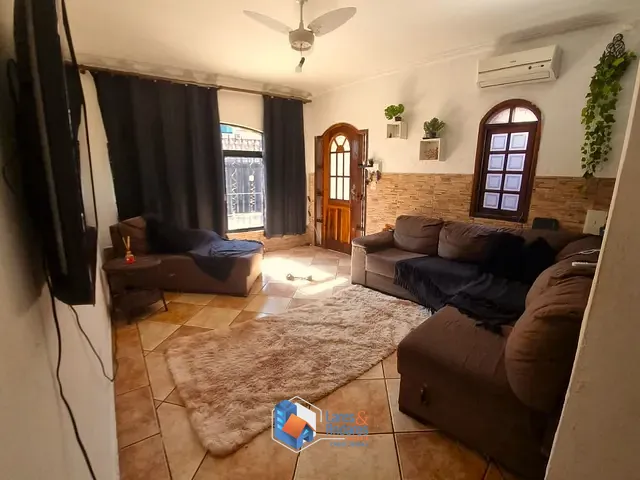 Casa com 250m² 3 quartos e 3 banheiros, à venda, no bairro Jardim do Colégio (Zona Norte) em São Paulo