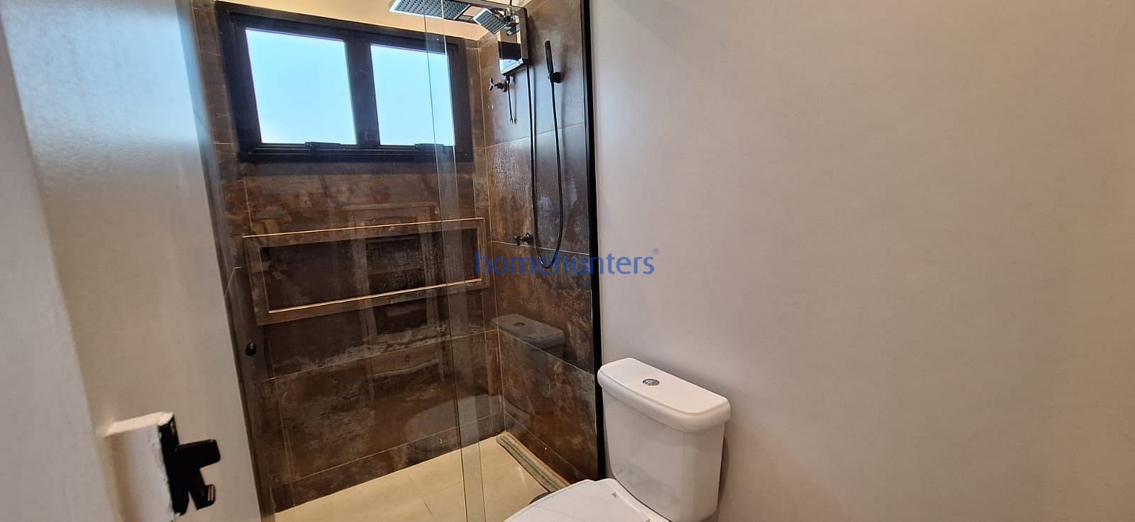 Casa à venda com 4 quartos, 252m² - Foto 16