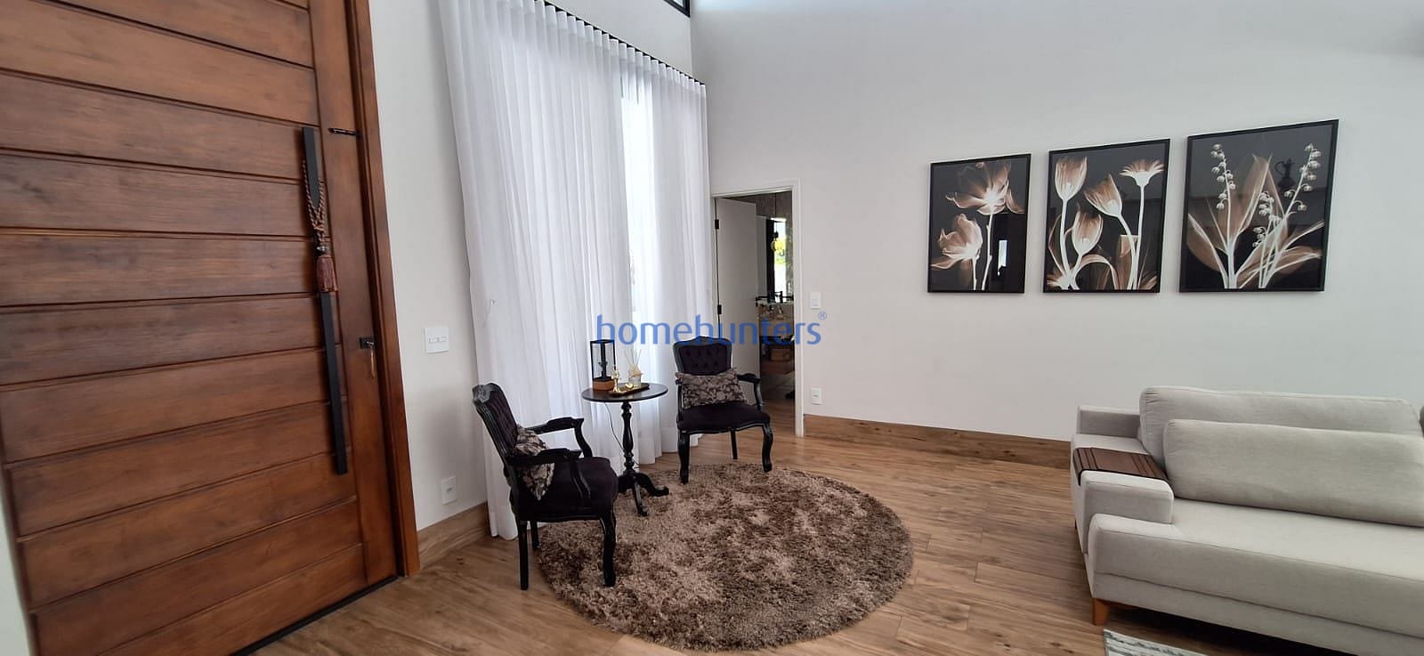 Casa à venda com 4 quartos, 252m² - Foto 4