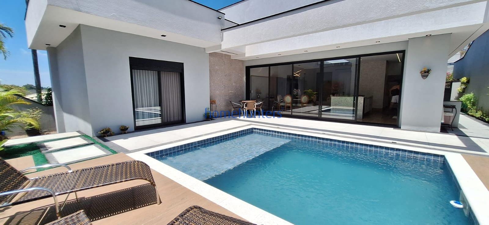 Casa à venda com 4 quartos, 252m² - Foto 29