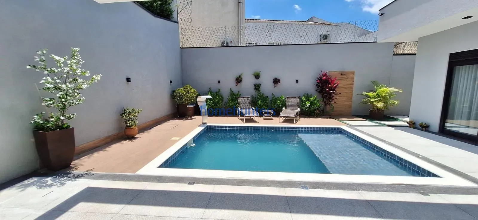 Casa, 4 quartos, 252 m² - Foto 2