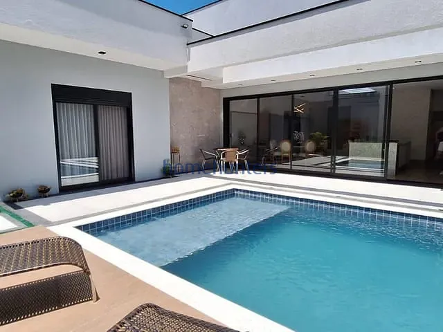 Casa com 502m² 4 quartos e 6 banheiros, à venda, no bairro Jardim Paiquerê em Valinhos