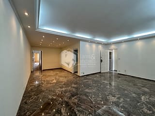 Foto do Casa-Casa tipo para venda em Água Fria com 4 quartos, sendo 2 suítes, 256m²
