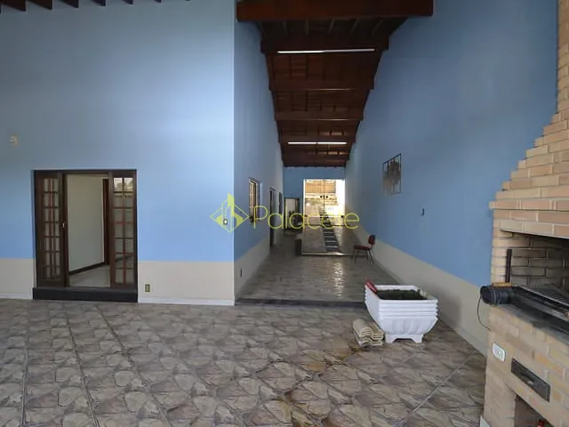 Casa 2 quartos e 1 banheiro, à venda, no bairro Chácara São Silvestre em Taubaté