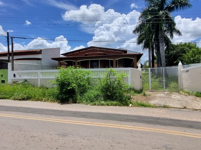 Foto do Casa - Ampla Casa Térrea com 4 Dormitórios e Edícula no Parque Rural Fazenda Santa Cândida, Campinas | homehunters