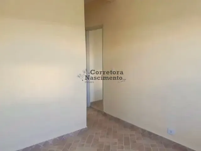 Casa com 70m² 3 quartos e 2 banheiros, à venda ou para alugar, no bairro Jardim Cruzeiro do Sul em São José dos Campos