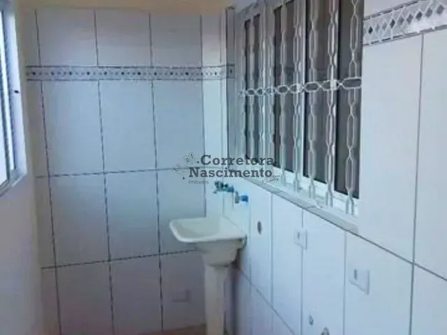Casa com 70m² 3 quartos e 2 banheiros, à venda ou para alugar, no bairro Jardim Cruzeiro do Sul em São José dos Campos