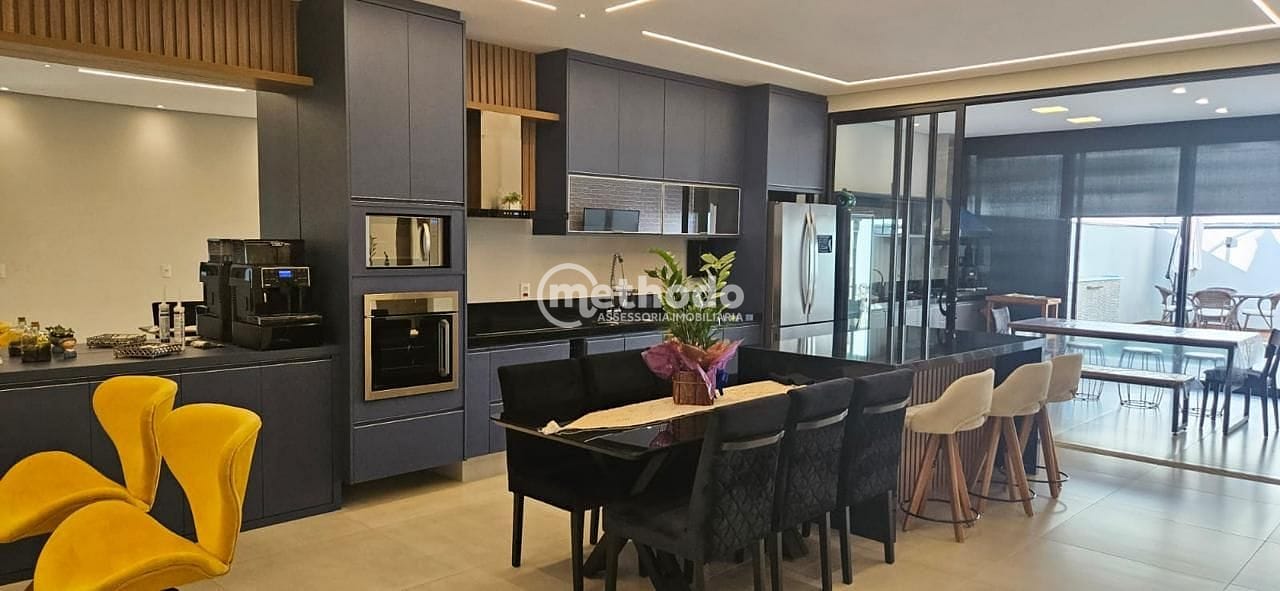 Casa, 3 quartos, 211 m² - Foto 26