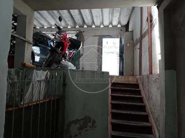 Casa com 250m² 3 quartos e 2 banheiros, à venda, no bairro Jardim Beatriz em São Paulo