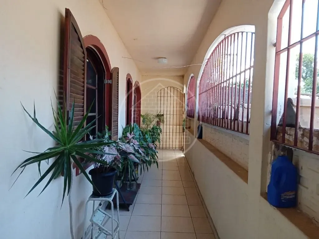 Casa, 3 quartos, 252 m² - Foto 15