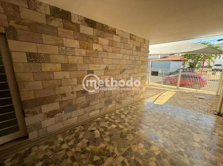 Casa, 3 quartos, 250 m² - Foto 1