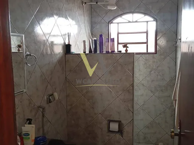 Casa com 360m² 4 quartos e 2 banheiros, à venda, no bairro Alvorada em Anápolis