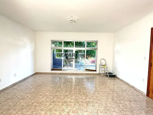 Casa com 275m² 3 quartos e 2 banheiros, à venda, no bairro Jardim do Sol em Indaiatuba