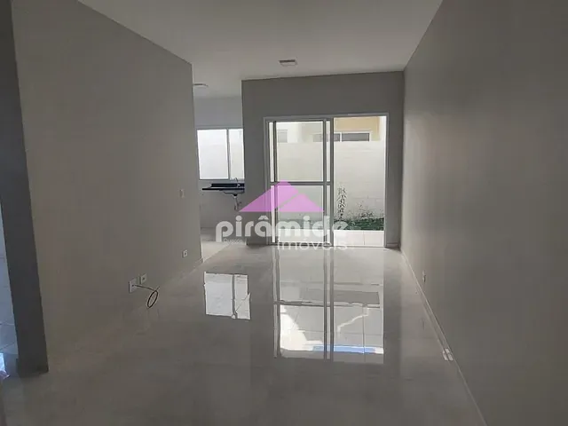 Casa com 83m² 2 quartos e 1 banheiro, à venda, no bairro Santa Luzia em Caçapava