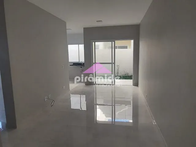 Casa com 83m² 2 quartos e 1 banheiro, à venda, no bairro Santa Luzia em Caçapava
