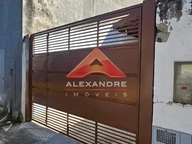Casa com 125m² 2 quartos e 1 banheiro, para alugar, no bairro Jardim Ismênia em São José Dos Campos