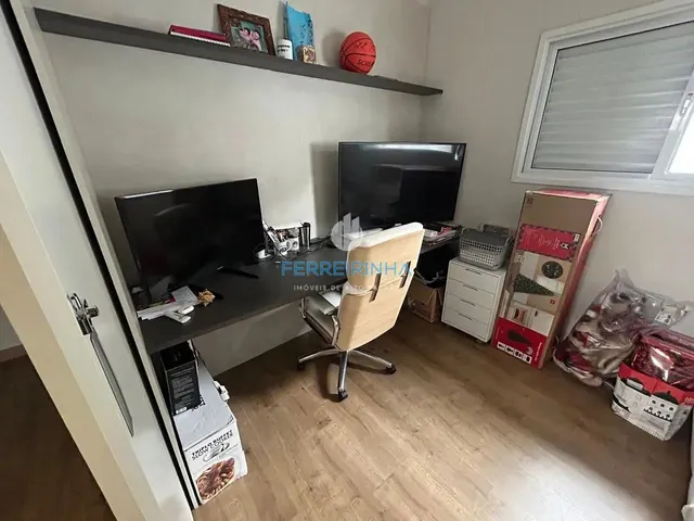 Casa com 260m² 4 quartos e 4 banheiros, à venda ou para alugar, no bairro Urbanova em São José Dos Campos