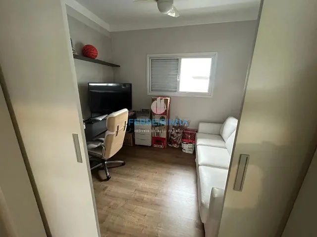 Casa com 260m² 4 quartos e 4 banheiros, à venda ou para alugar, no bairro Urbanova em São José Dos Campos