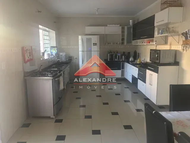 Casa com 460m² 3 quartos e 3 banheiros, à venda ou para alugar, no bairro Jardim Paulista em São José dos Campos