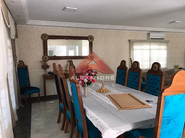 Casa com 460m² 3 quartos e 3 banheiros, à venda ou para alugar, no bairro Jardim Paulista em São José dos Campos