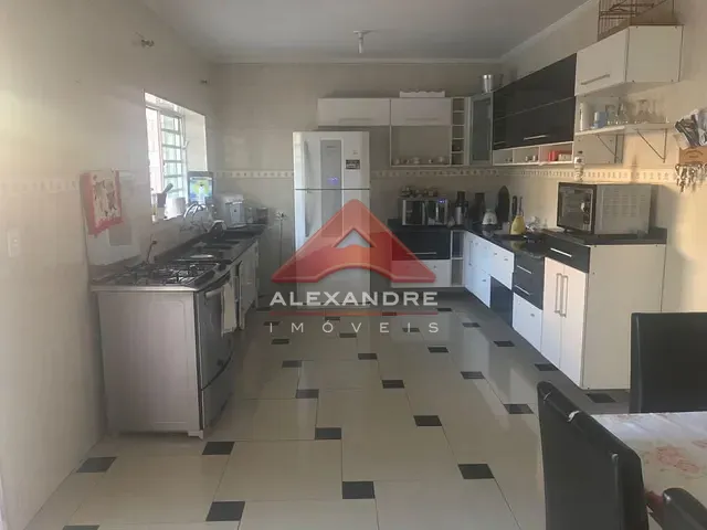 Casa com 460m² 3 quartos e 3 banheiros, à venda ou para alugar, no bairro Jardim Paulista em São José dos Campos